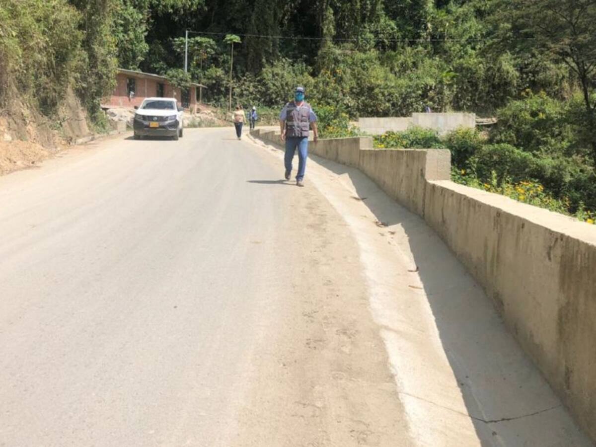 En 60 días se entregará vía entre Marmato y El Llano