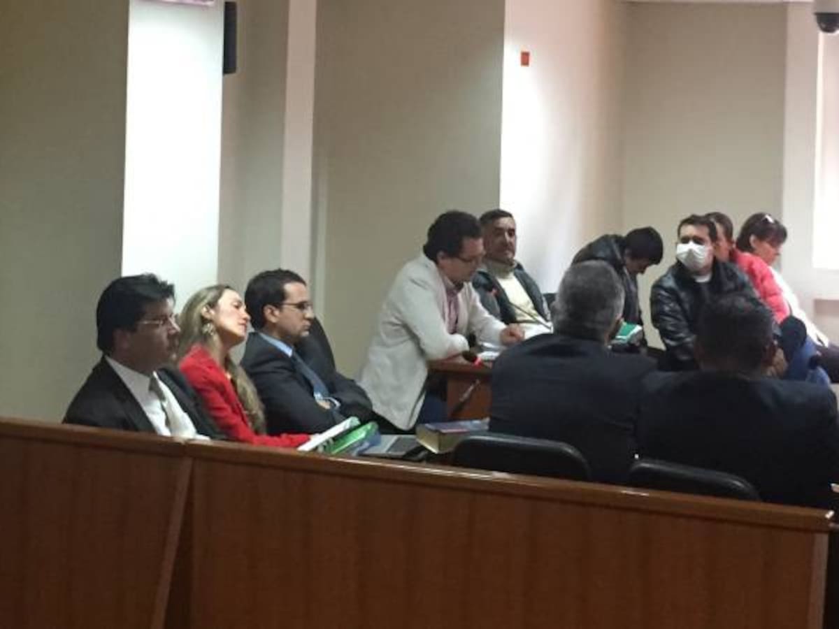 Los hallazgos del CTI en las casas de los funcionarios de Migración Colombia