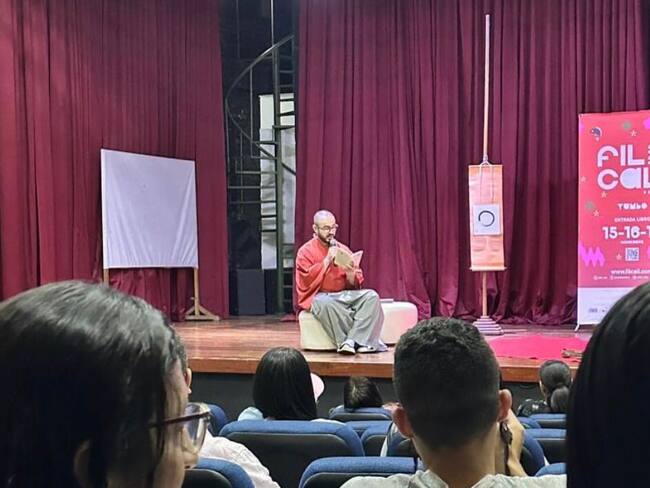 Las Universidades participan de franjas temáticas para compartir con los lectores sus creaciones literarias