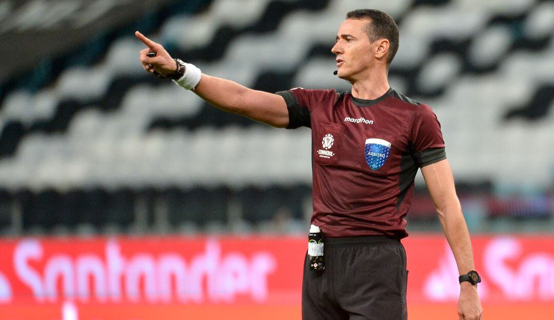 Wilmar Roldán, árbitro colombiano designado para la Copa América