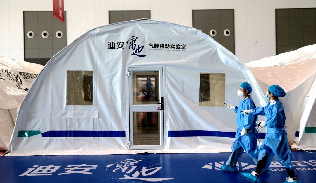 Centros móviles de pruebas en China