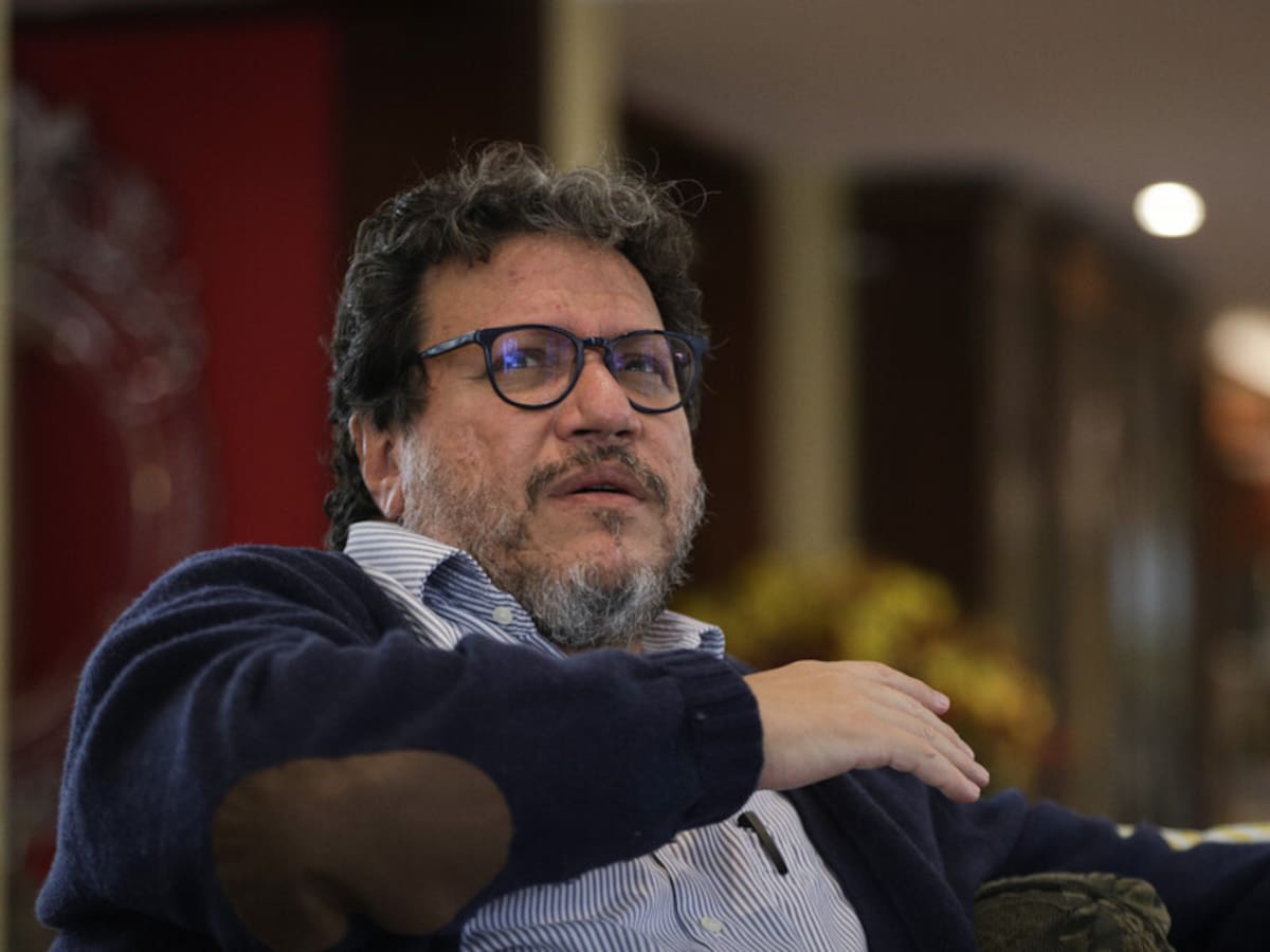 El escritor y periodista Santiago Gamboa Samper será consejero en la Embajada de China