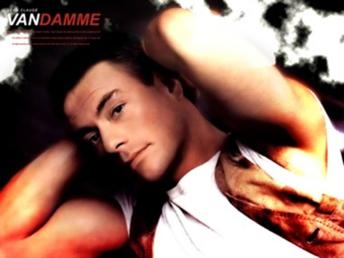 Jean Claude Van Damme se recupera en Bélgica de un infarto leve
