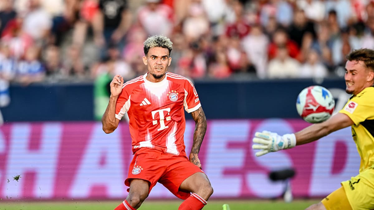 Leyenda de la Bundesliga se rinde ante Luis Díaz: “Encaja de maravilla en el Bayern Múnich”