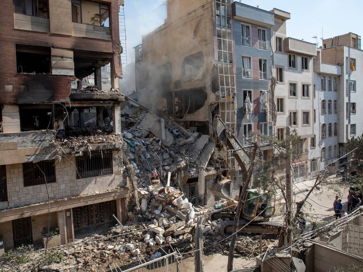 EE.UU. puede intervenir, y el mundo se debe preparar para escalada de guerra: periodista en Israel