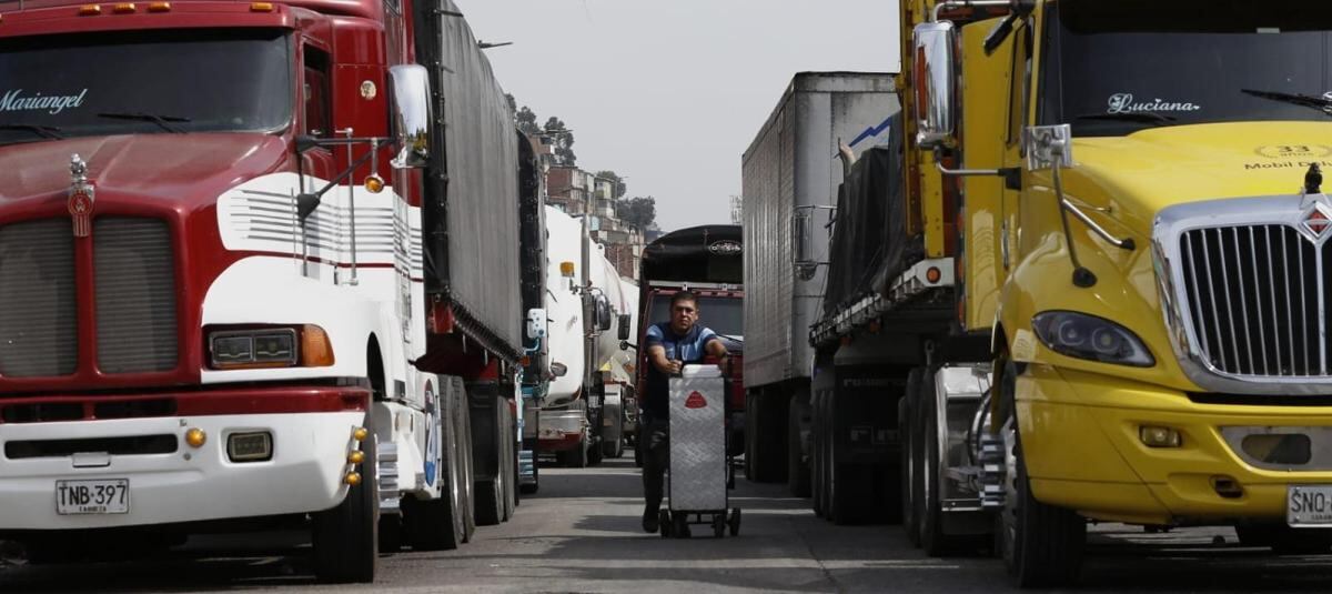 Cerca de 15 días sin conexión con los municipios. Foto Relacionada.