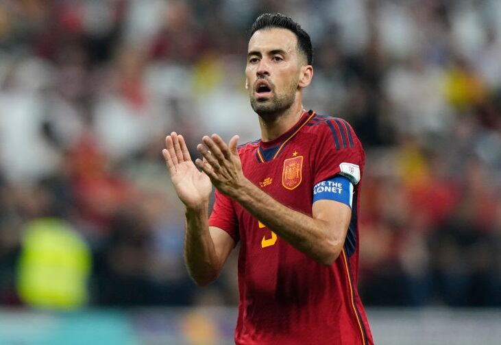 Sergio Busquets durante el partido ante Alemania por el Mundial Qatar 2022 (Photo by Jose Breton/Pics Action/NurPhoto via Getty Images)