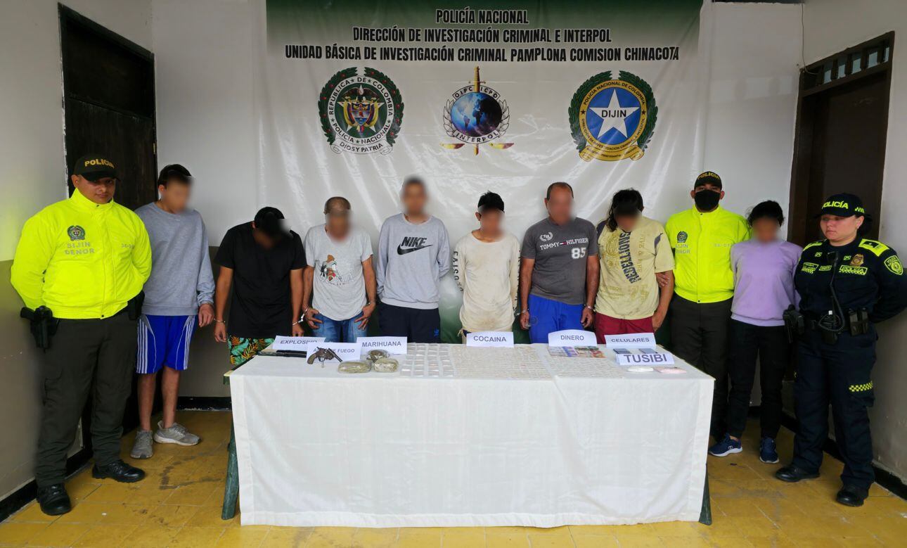 Capturados ocho presuntos expendedores de droga en Chinácota. Foto: DENOR.