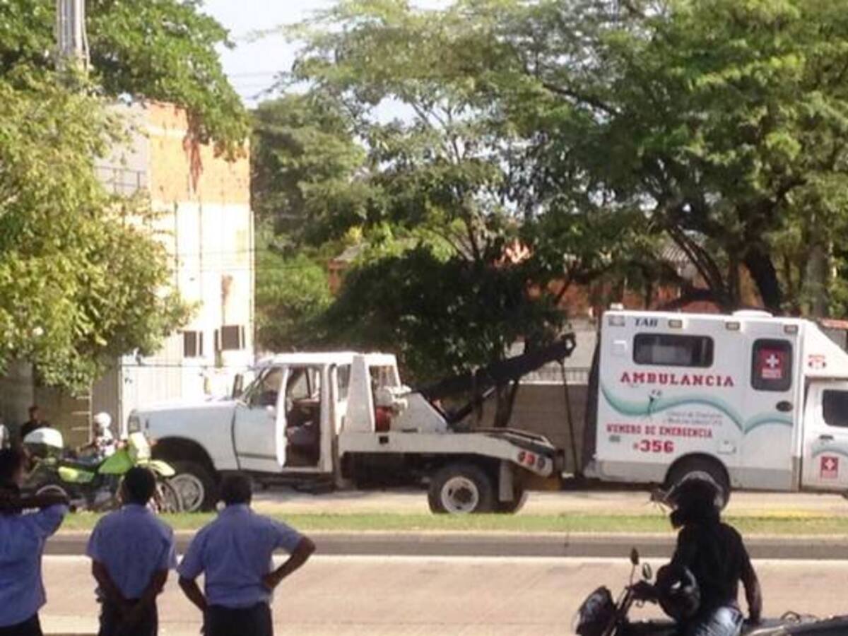 Investigan clínica que tenía adscrita ambulancia que causo muerte de estudiante del Sena