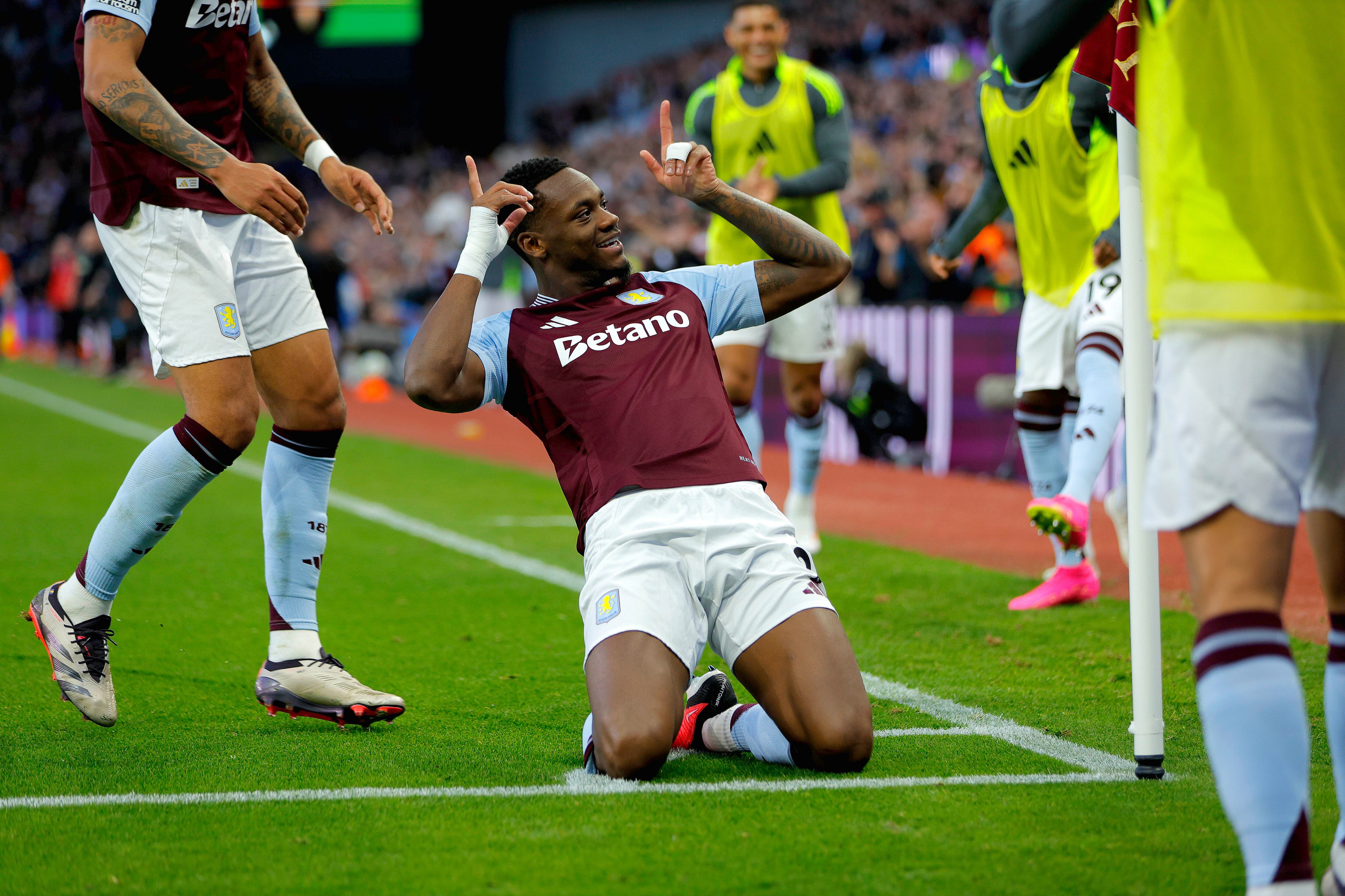Jhon Jader Durán con el Aston Villa. (Photo by Malcolm Couzens/Getty Images)