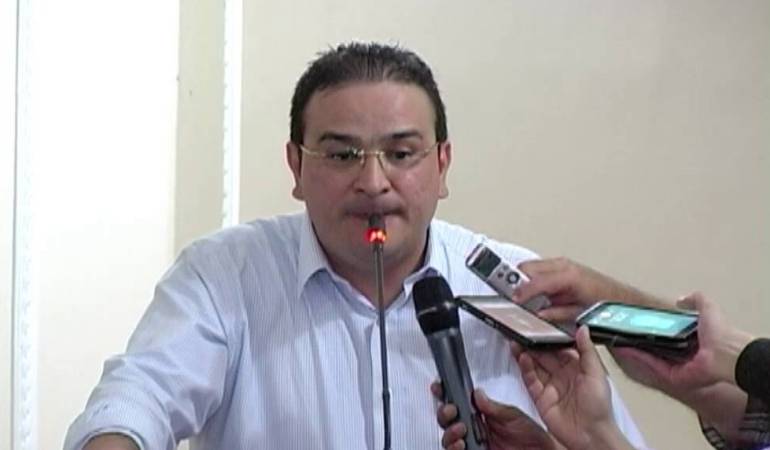 Contralor del departamento Silvano Serrano