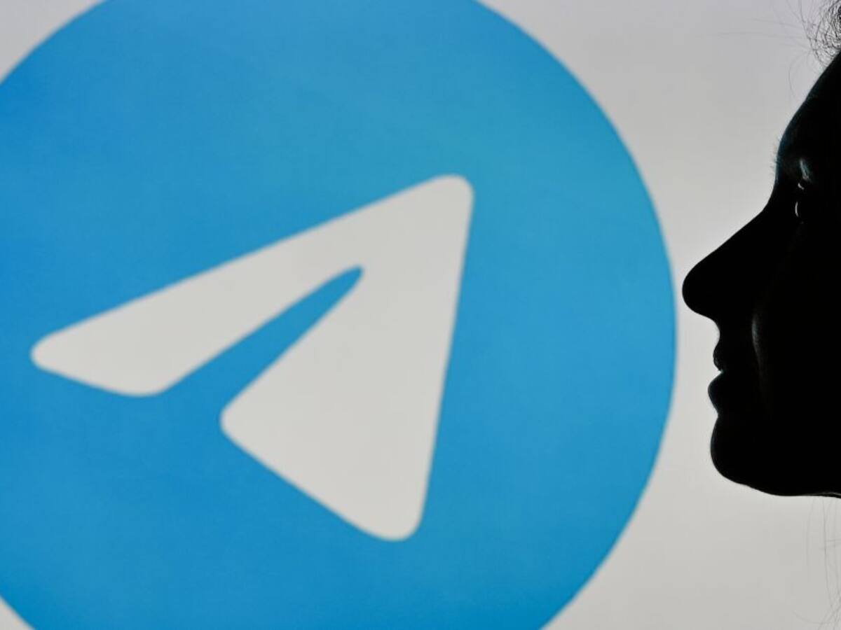 Telegram: stickers y reacciones llegan a versión premium para iOS