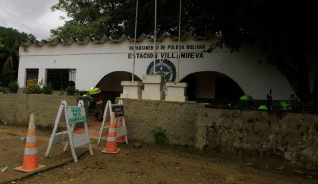 Sobre este hecho se manejan dos hipótesis relacionadas con un disparo que habría recibido la víctima de manera accidental