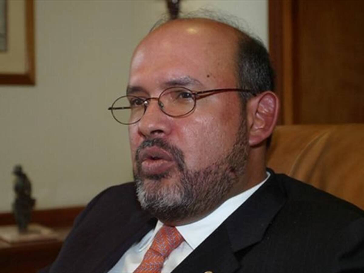 En firme fallo que anuló elección de magistrado Francisco Ricaurte