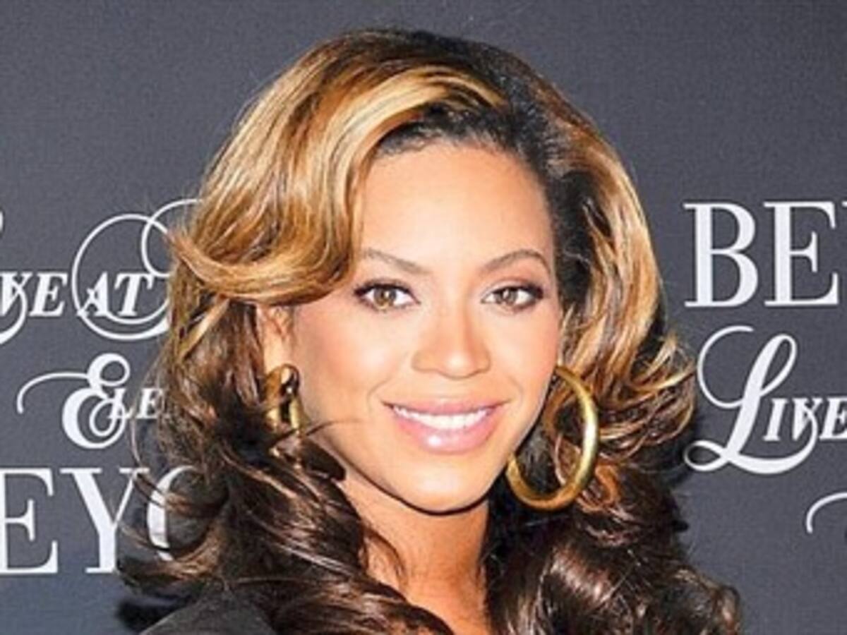 Beyoncé da a luz a su primera hija, que se llamará Ivy Blue Carter