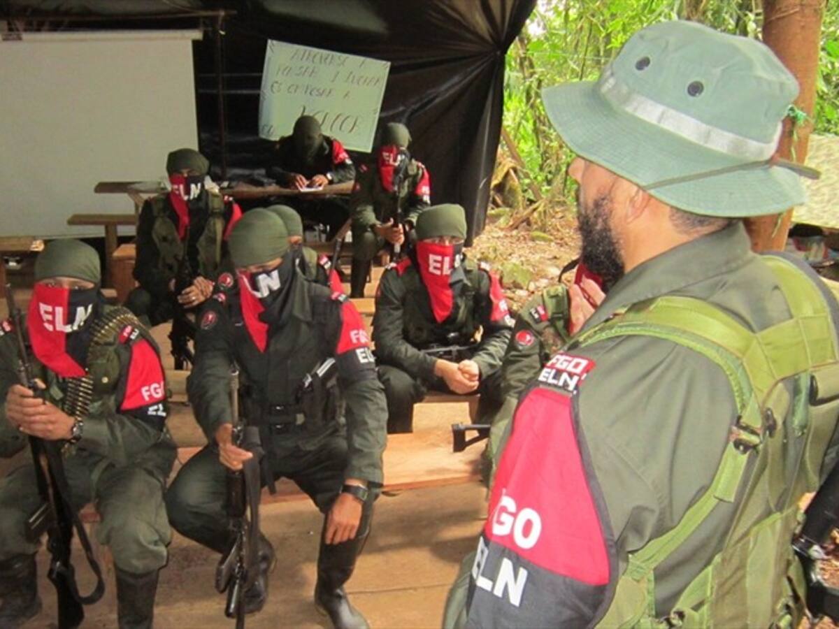 Gobernador de Antioquia denuncia que disidentes de Farc y Eln tejen posibles alianzas