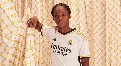 Linda Caicedo en la presentación de la camiseta de la próxima temporada / linda__caicedo11