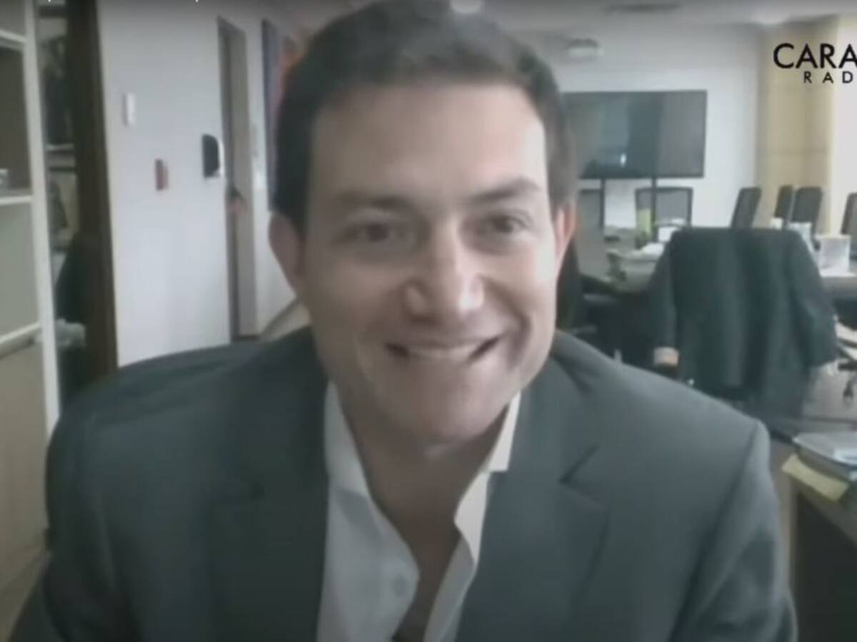 Uno a uno con Gustavo Gómez y el Contralor General de la República.