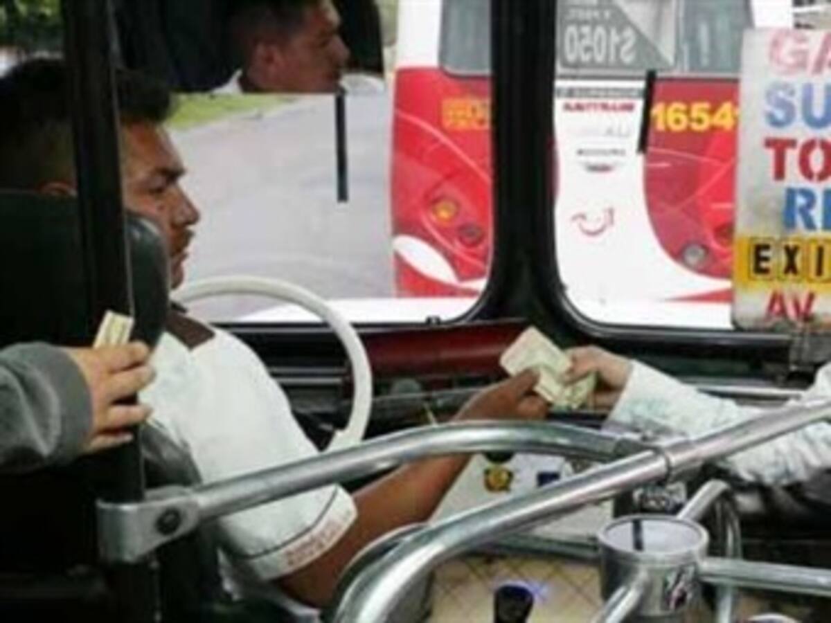 Trasportadores del servicio público exigen aumento en tarifas
