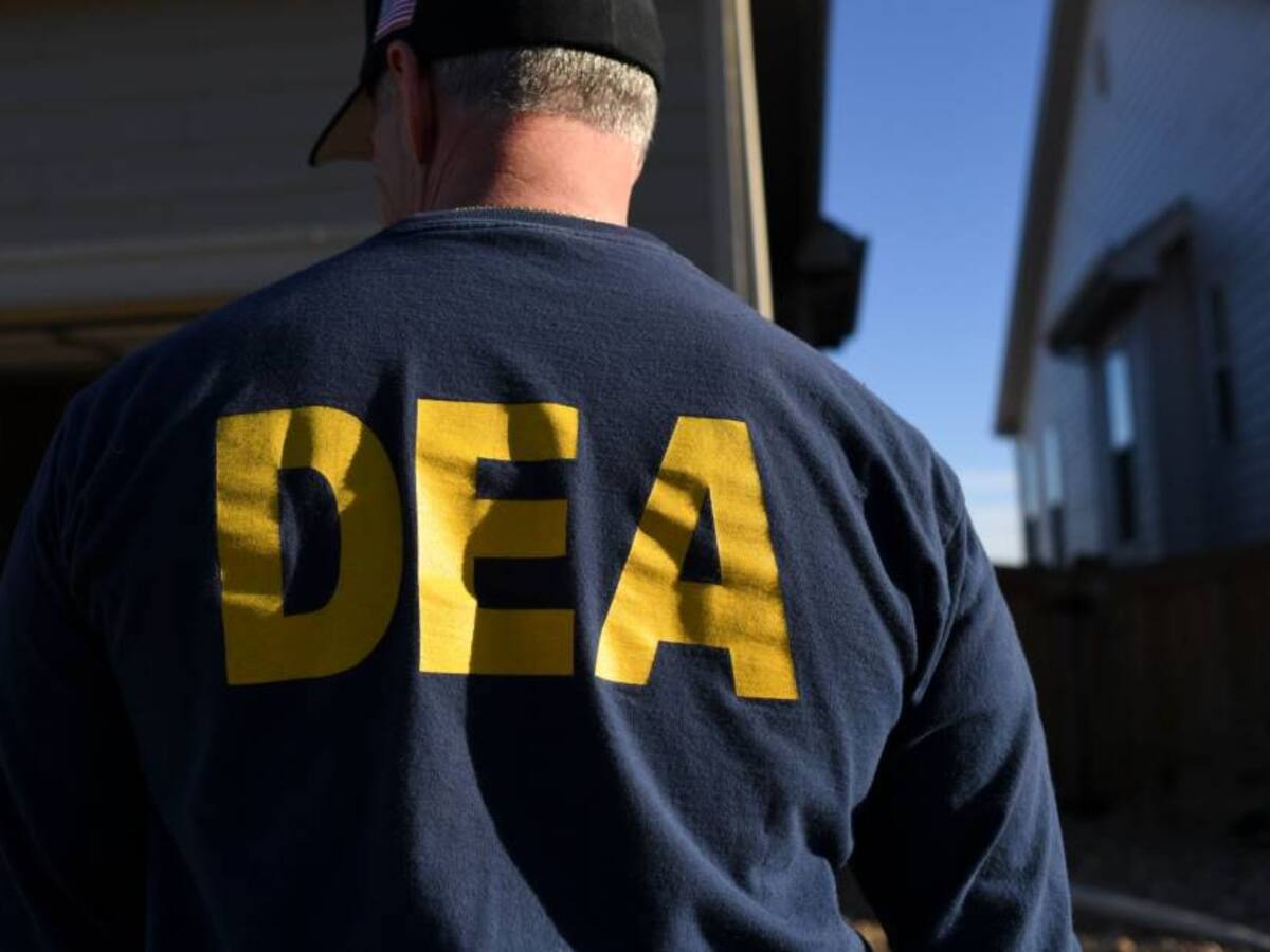 Exagente de la DEA fue condenado a 12 años de cárcel por lavado de dinero
