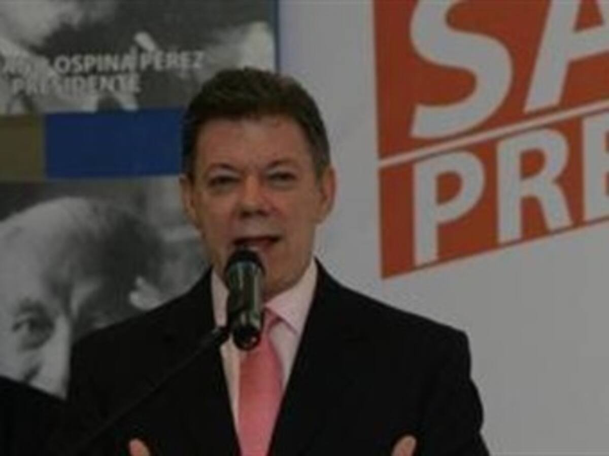 Conservadores cercanos a Andrés Felipe Arias se unen a la campaña de Santos