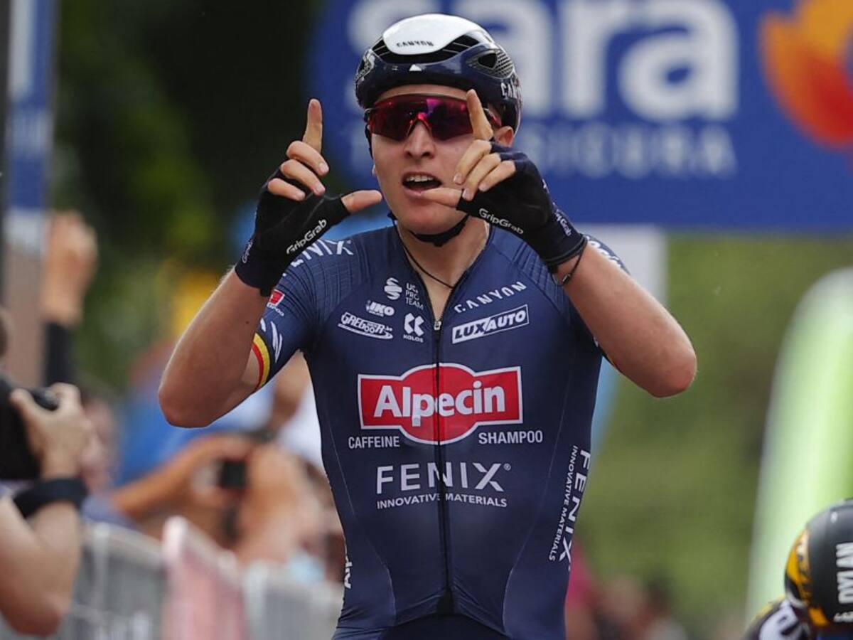 El belga Tim Merlier gana la segunda etapa del Giro de Italia