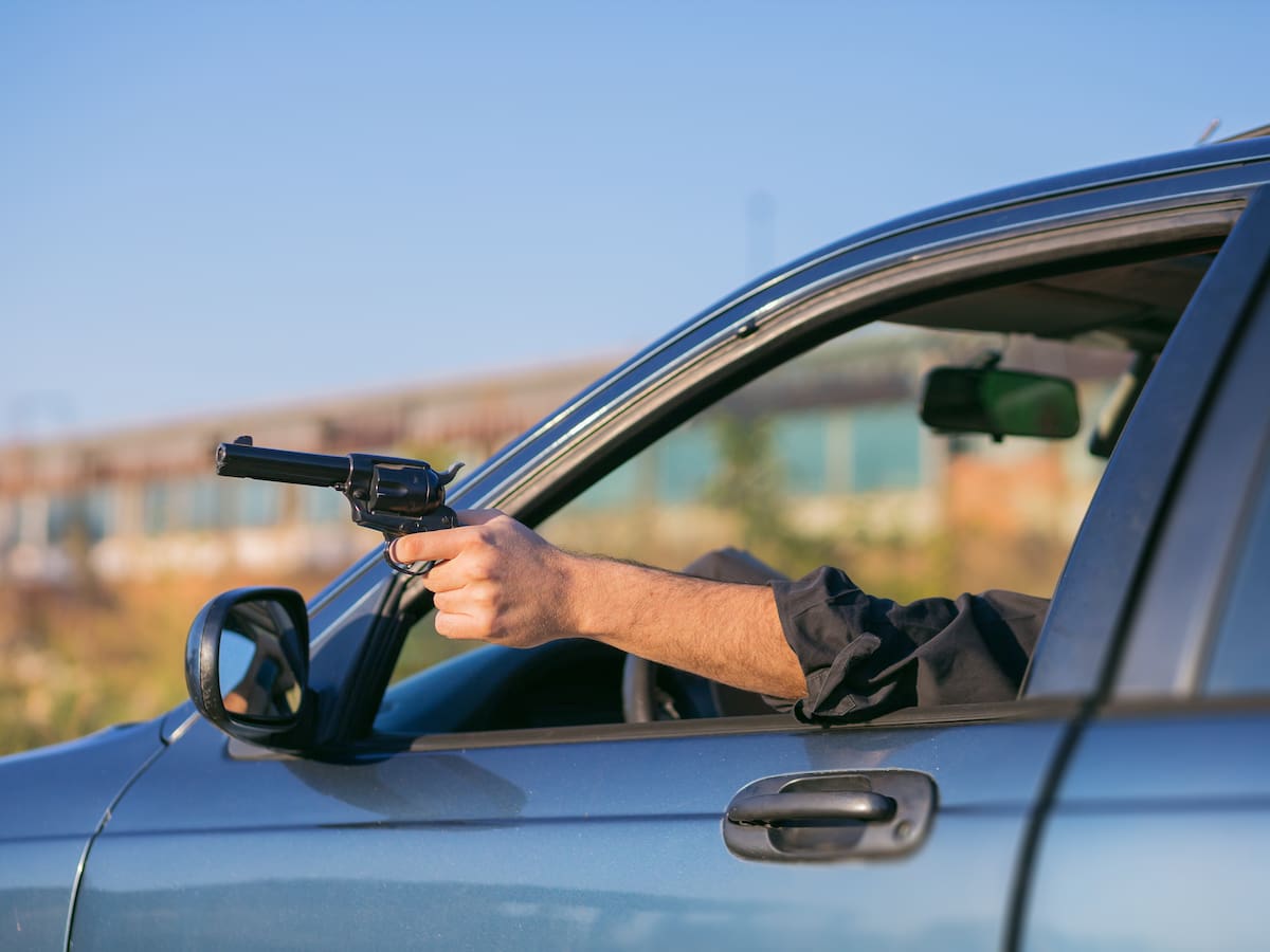 Muere estudiante de 13 años y ocho resultan heridos en tiroteo escolar en Argentina