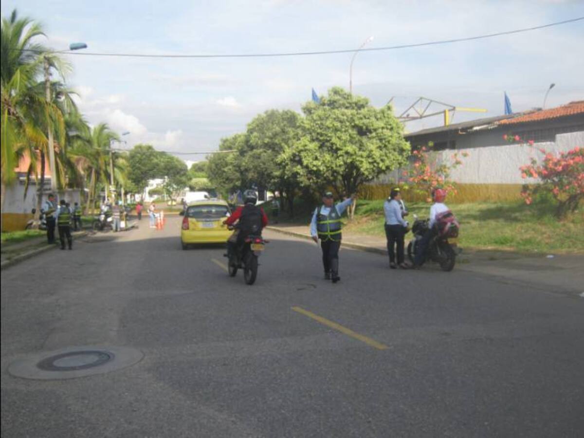 Hoy rota el pico y placa comenzando por los dígitos 9 y cero