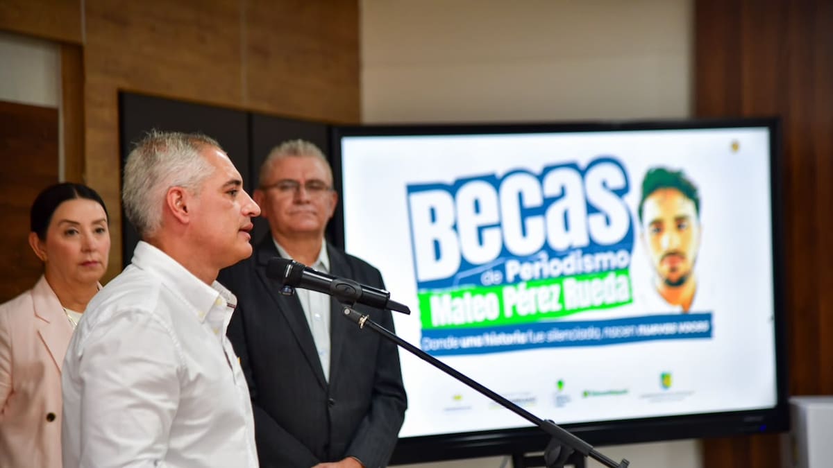 Gobernación de Antioquia creó un programa de becas de periodismo en homenaje a Mateo Pérez