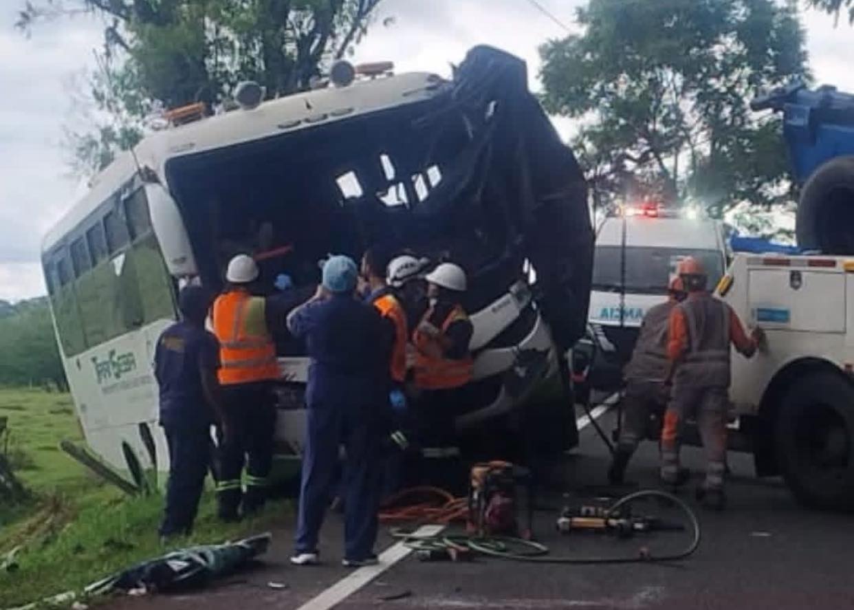 Accidente Urabá, bus con aprendices del SENA- Foto cortesía