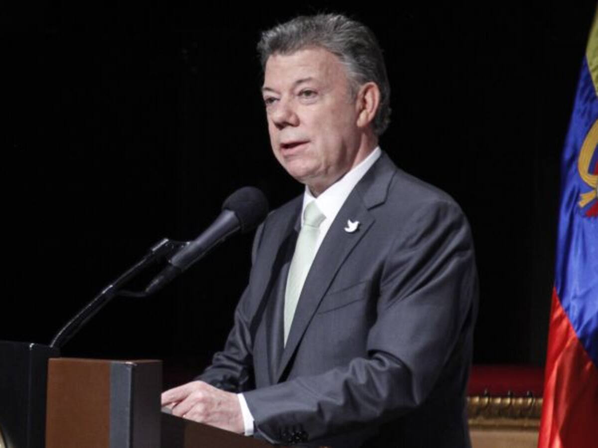 Santos plantea posibilidad de curules directas para las Farc