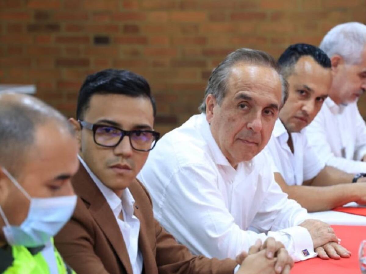 Reforma al Código de Tránsito, anuncia Gobierno a gremios de transporte