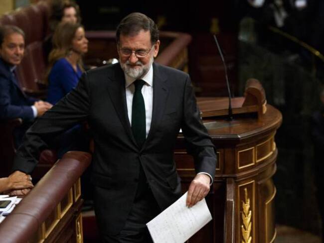 Rajoy renuncia como diputado en España