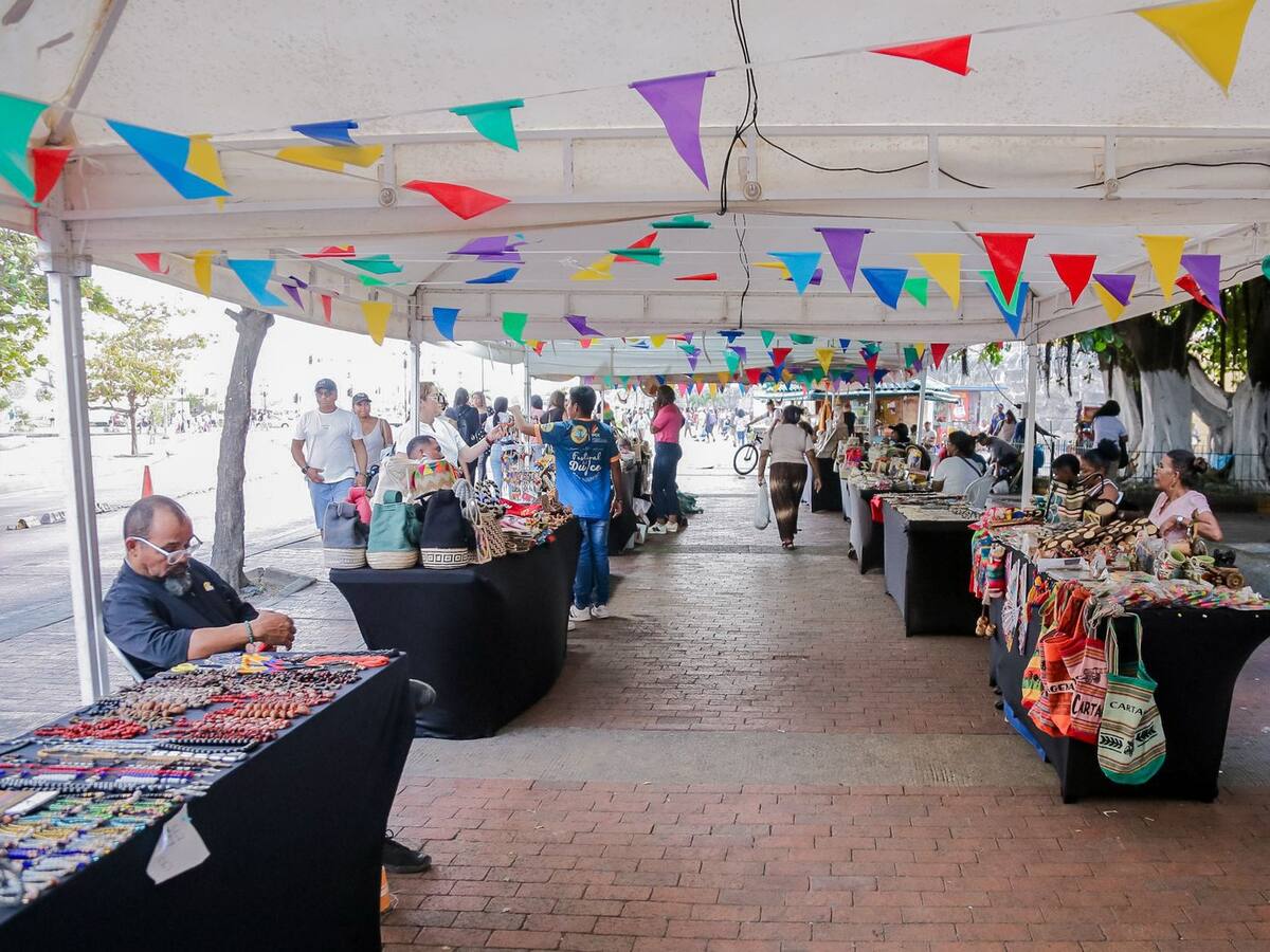 En Plaza de los Coches más de 20 emprendedores participarán de feria artesanal y gastronómica