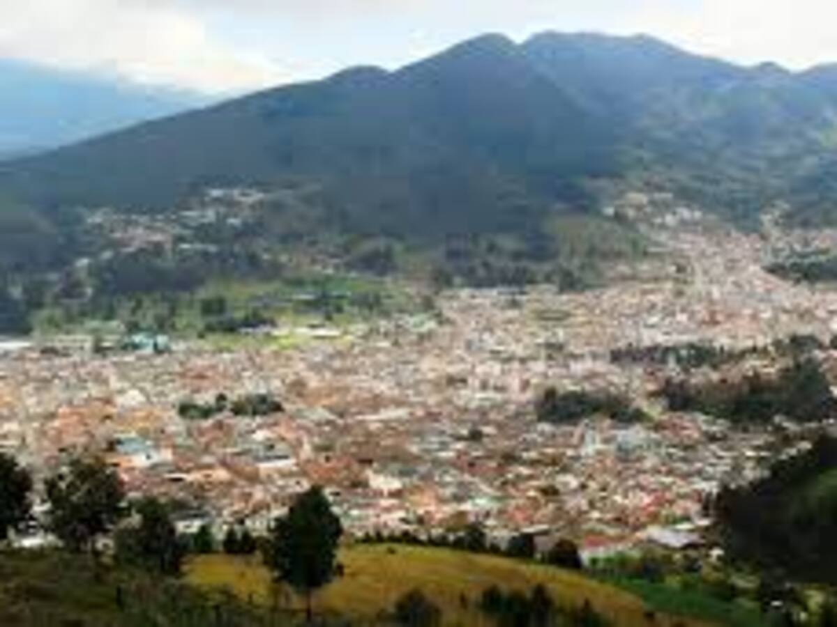 Comunidad de Monte Adentro en Pamplona reclama atención por riesgo de avalancha