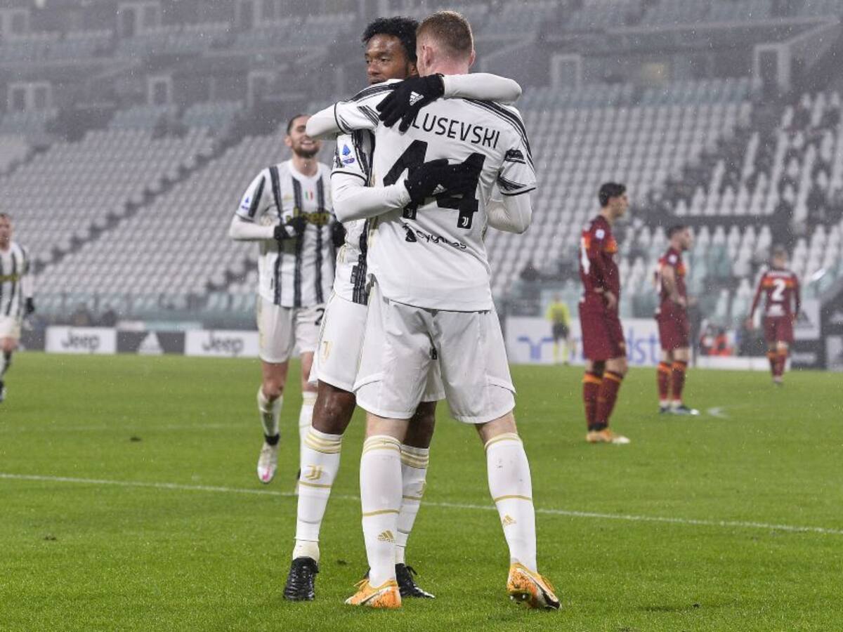Juan Cuadrado aportó en la victoria de la Juventus sobre la Roma