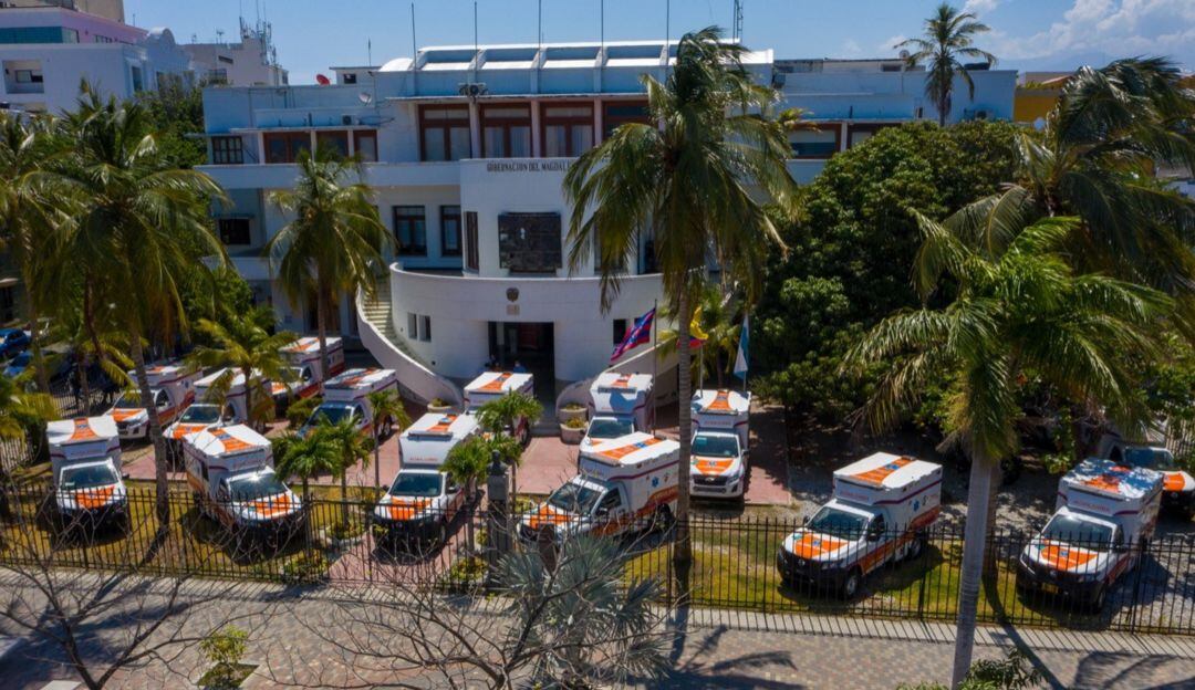 Ambulancias entregadas al departamento. 