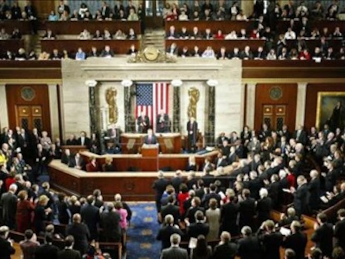 Congreso de EE.UU. no avanza en negociaciones sobre deuda y el tiempo se agota