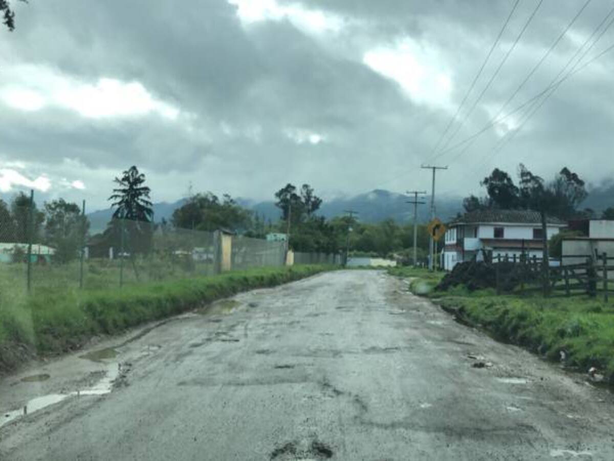 Así está la única vía alterna Bogotá – La Calera