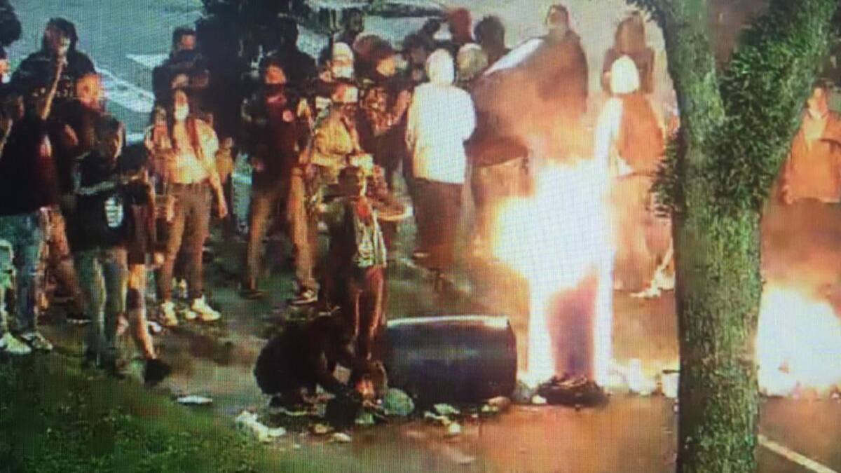 En medio de las protestas las autoridades debieron intervenir en Manizales