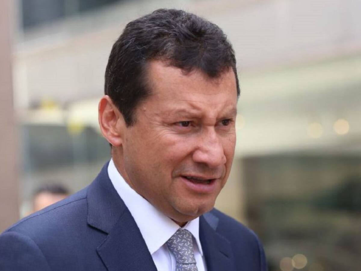 "No entiendo cómo el senador Pulgar denunció a su víctima": Lombana