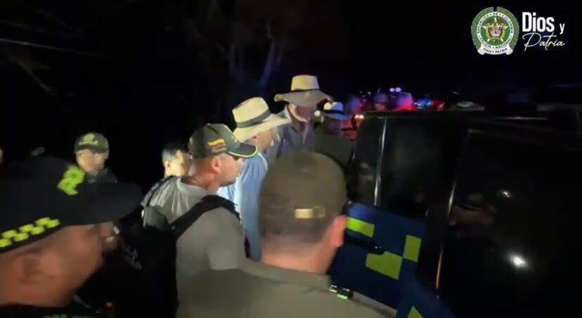 Los hermanos Vélez Posada fueron liberados en buenas condiciones de salud. Foto: Policía Nacional.