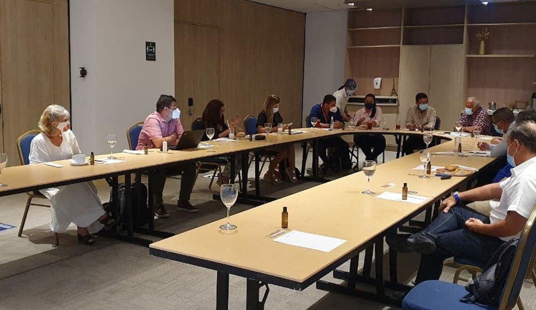 Mesa de trabajo entre Cotelco Magdalena y el Distrito 