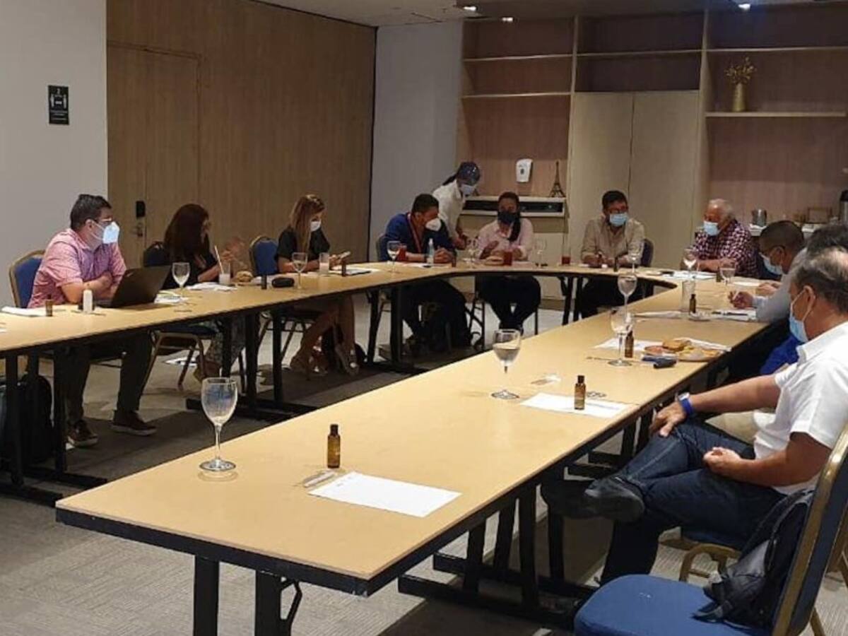 Sectores público, privado y social se unen por el turismo de Santa Marta