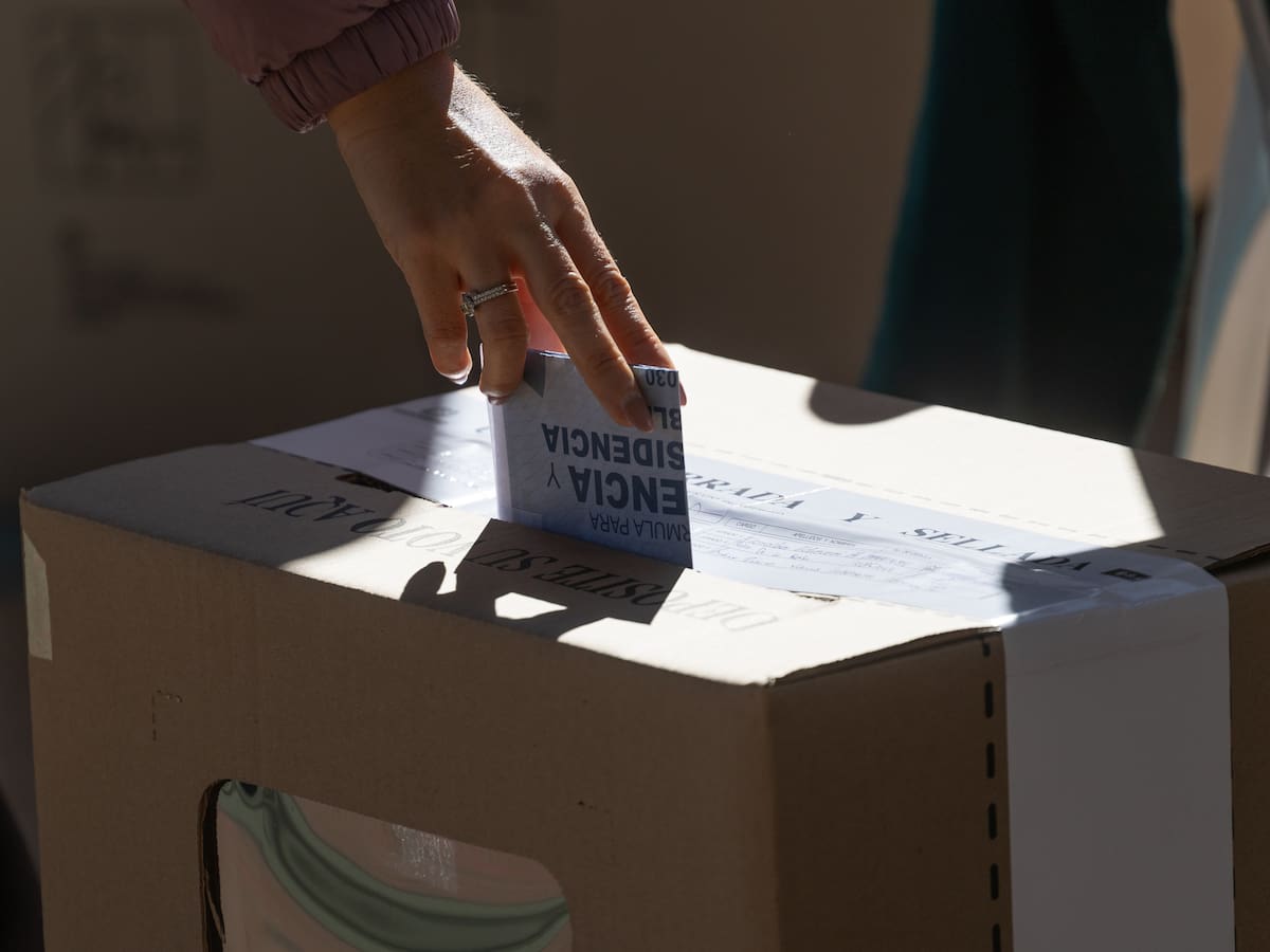 Partidos Liberal y La U respaldaron los resultados de primera vuelta y pidieron reconocerlos