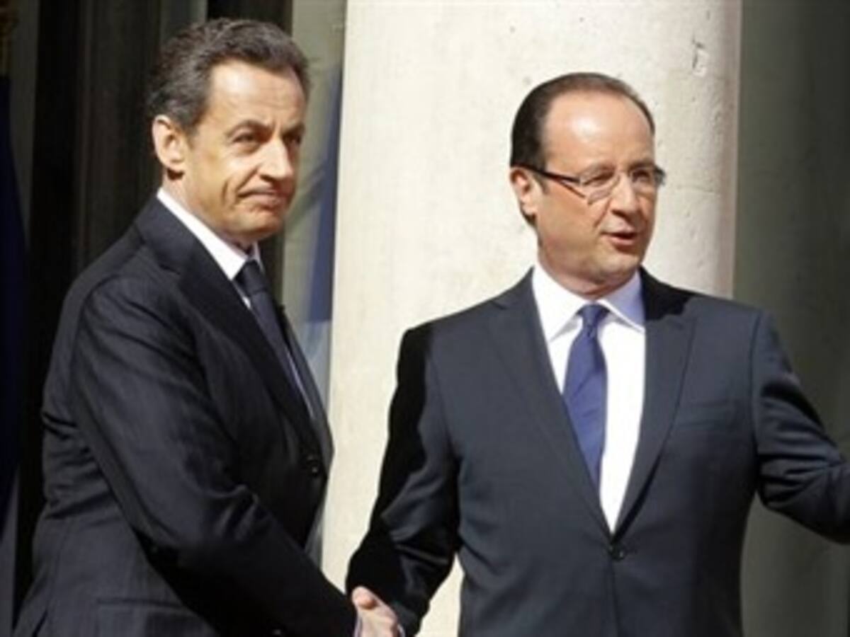 Francois Hollande asumió la presidencia de Francia y se reunirá con Angela Merkel