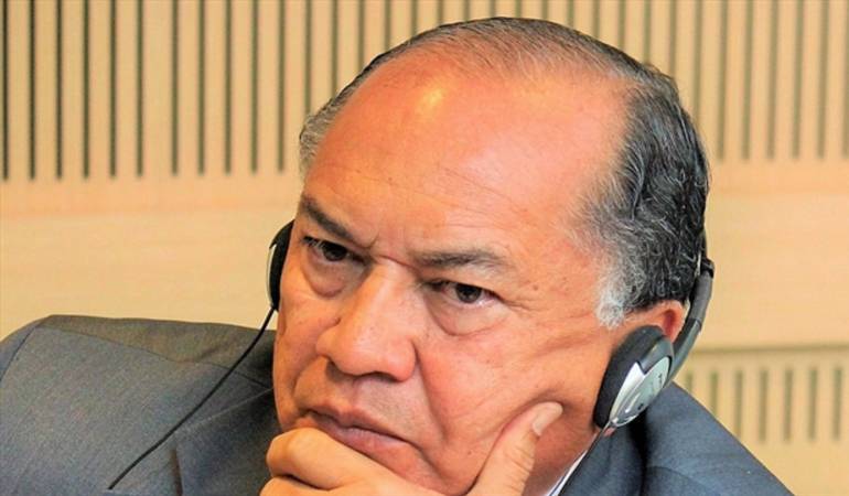 El dirigente invitó a los colombianos a respaldar el proceso de paz