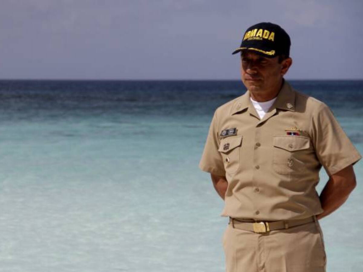 Crean grupo especial para combatir piratería en el mar pacífico