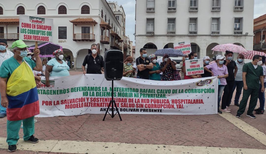 Nuevamente el personal de la clínica se tomó los bajos de la alcaldía