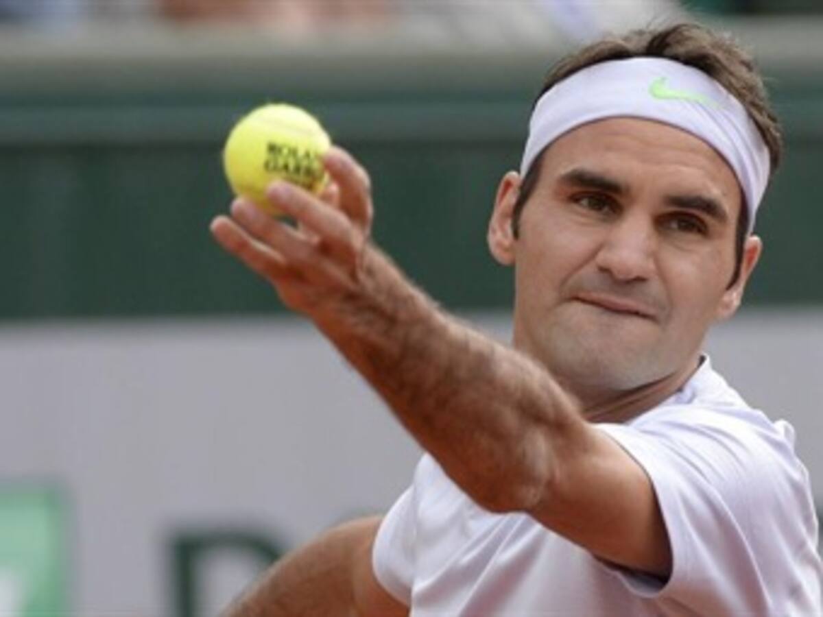 Federer destroza al indio Devvarman y se medirá contra Benneteau en Roland Garros